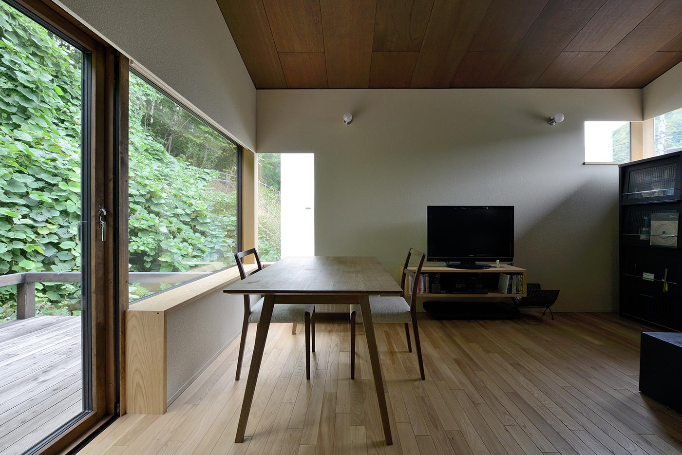 アジトのある家の内観