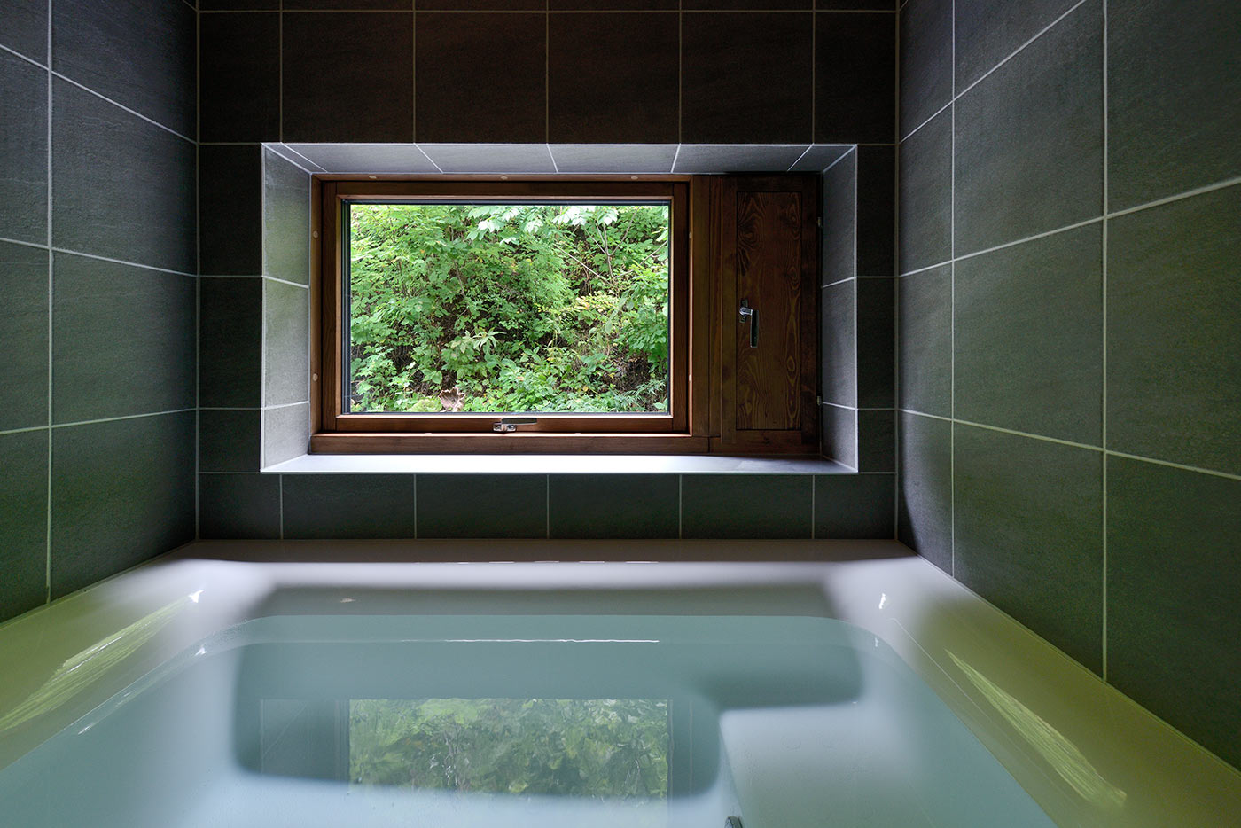 アジトのある家の内観