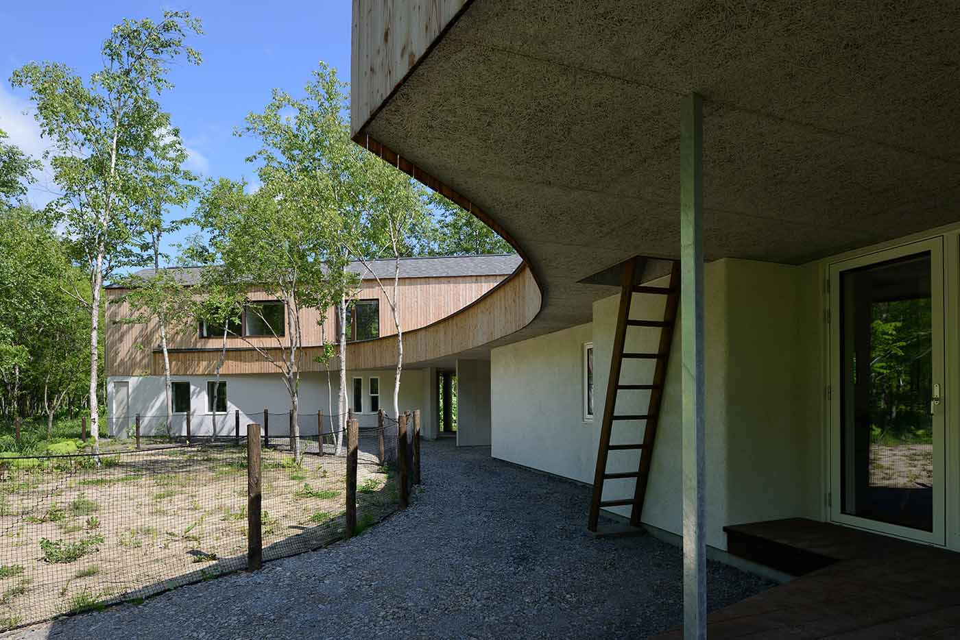 弧(きゆみ)の家外観