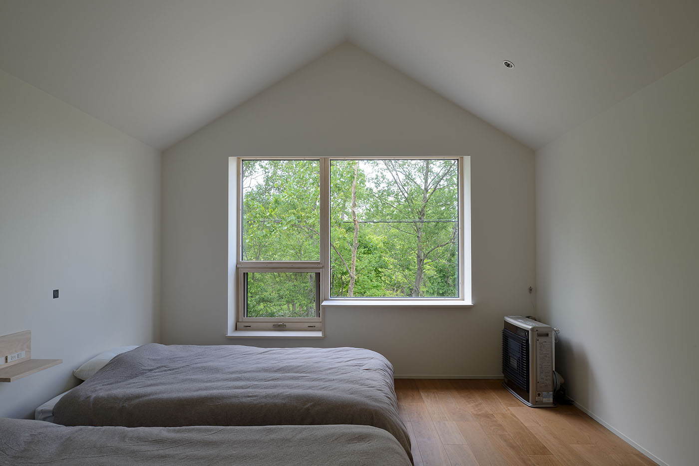 弧(きゆみ)の家内観