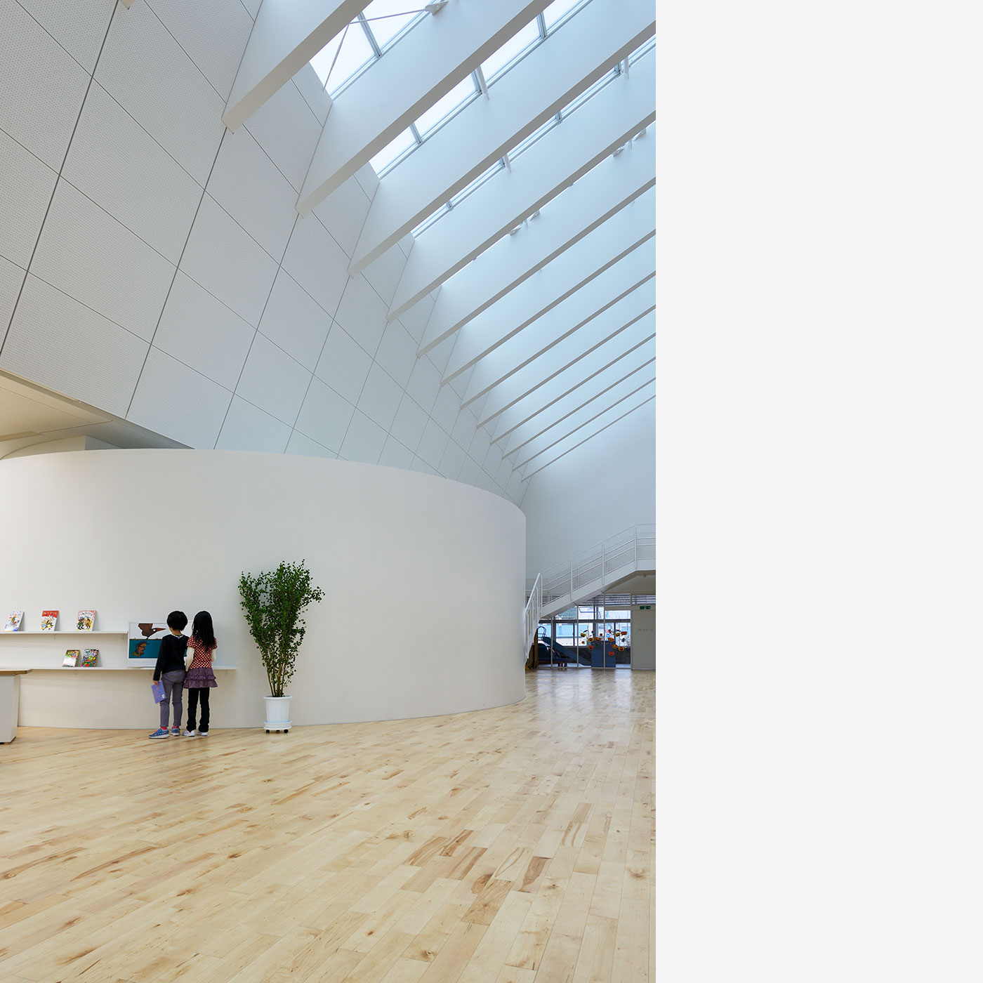 沼田小学校の内観