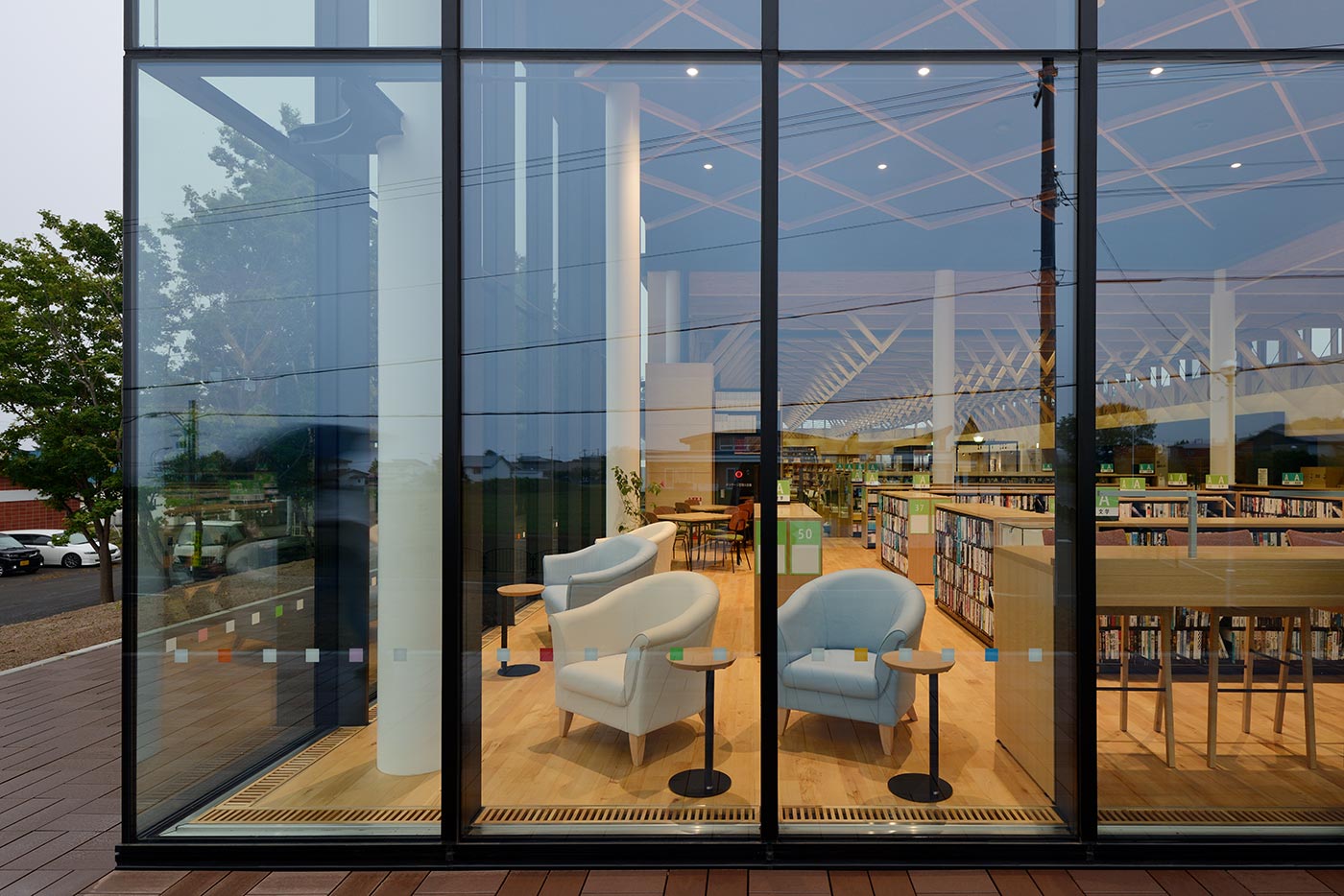 雄武町図書館の外観