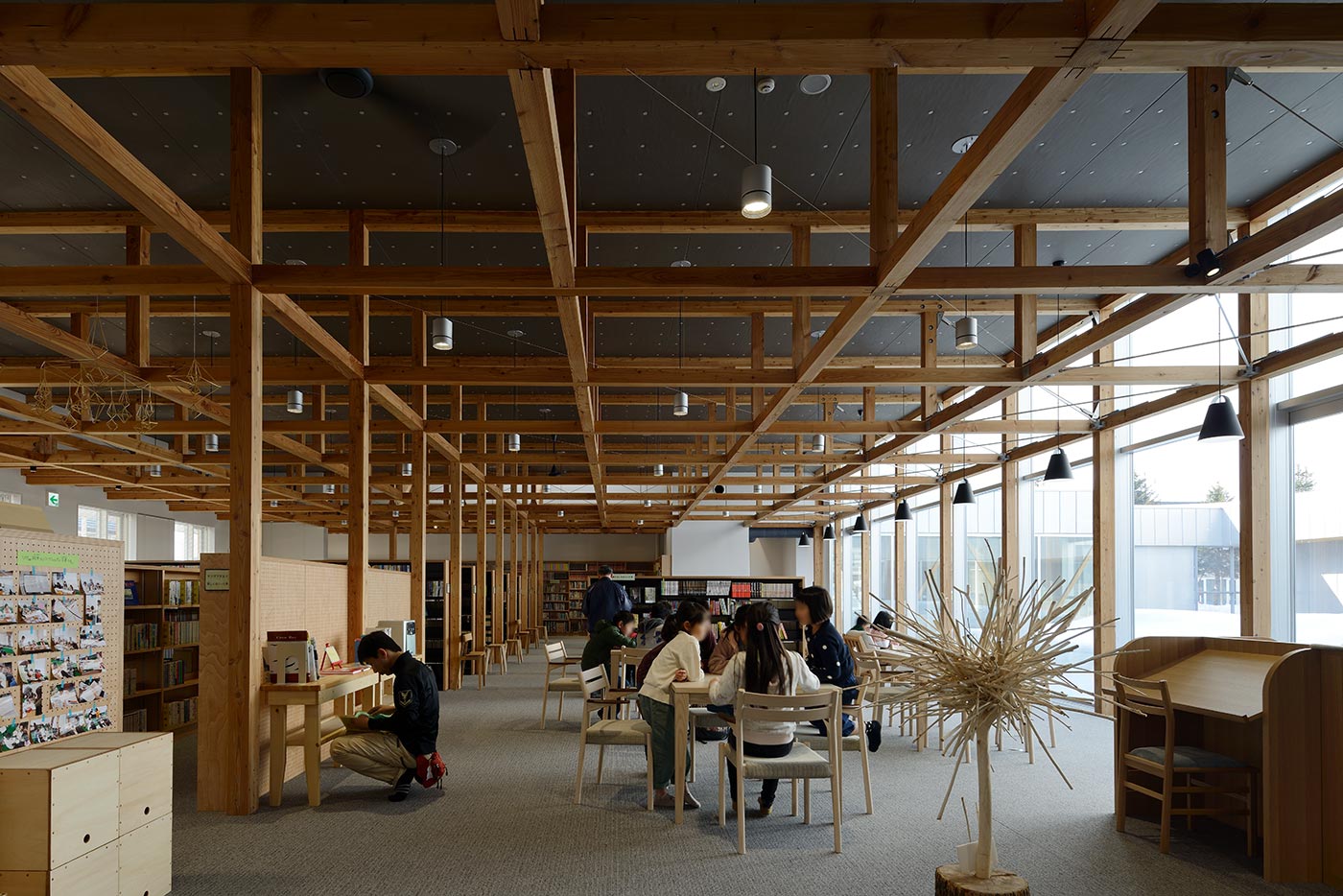 鷹栖地区住民センター図書室