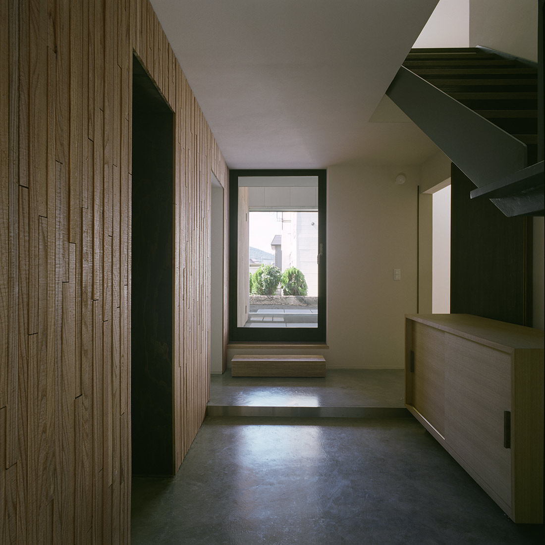 ウチ庭のある家の内観